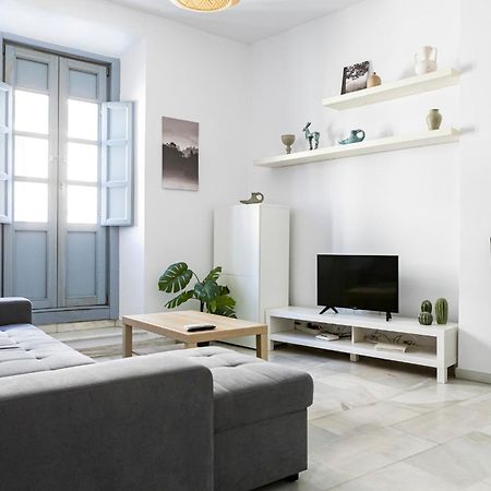 Suites Picasso Малага Екстериор снимка