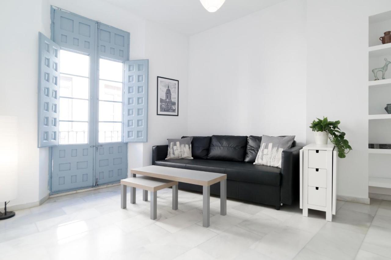 Suites Picasso Малага Екстериор снимка
