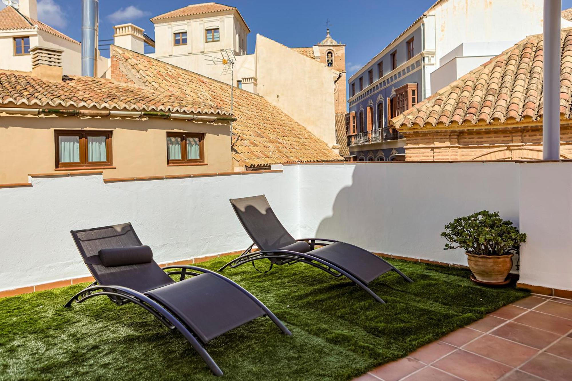 Suites Picasso Малага Екстериор снимка