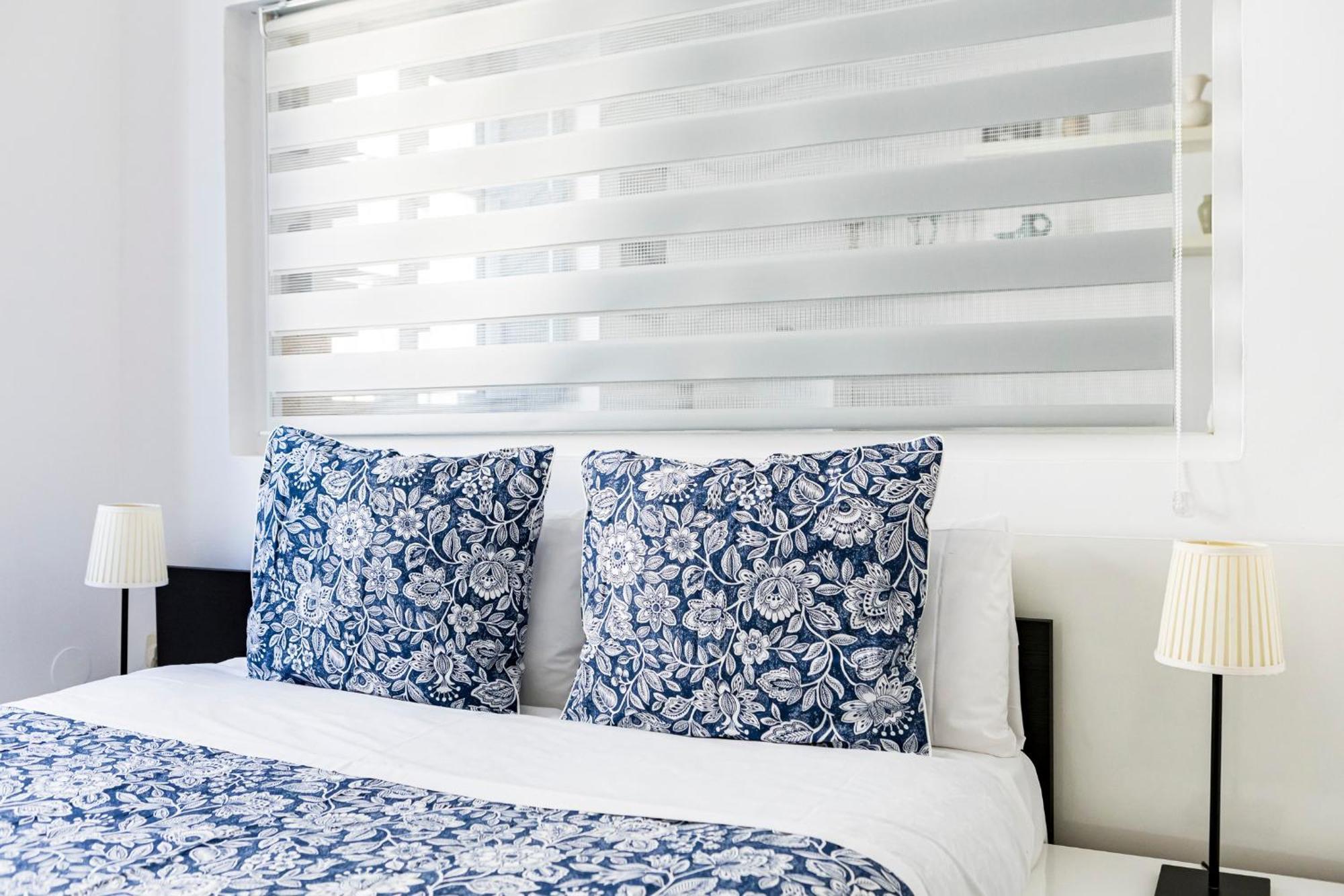 Suites Picasso Малага Екстериор снимка